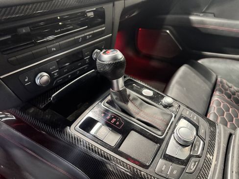 Used 2015 Audi RS 7 Prestige w/ Dynamic Package image 12