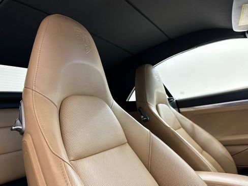 Used 2017 Porsche 911 Carrera RWD image 31