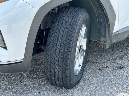 Used 2023 Hyundai Tucson SE w/ Cargo Package AWD/4WD image 25