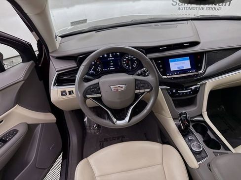 Used 2022 Cadillac XT6 Premium Luxury w/ Technology Package image 26