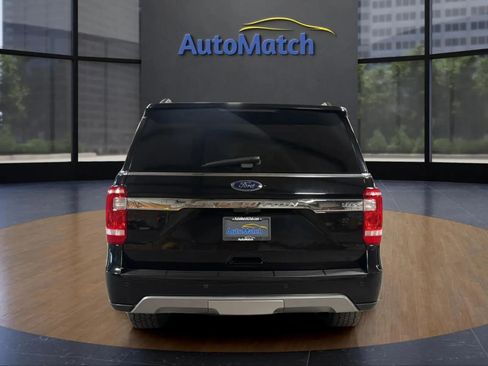 Used 2019 Ford Expedition Max XLT image 10