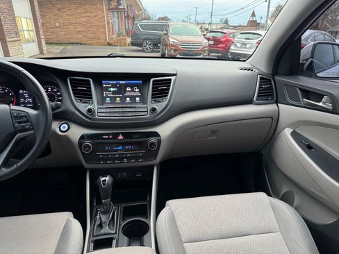 Used 2018 Hyundai Tucson Value image 32