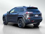 Used 2019 Jeep Cherokee Trailhawk image 6