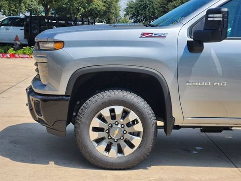 New 2026 Chevrolet Silverado 2500 Custom w/ Custom Value Package AWD/4WD image 15