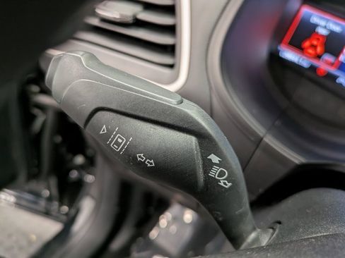 Used 2022 Ford Edge SEL w/ Convenience Package image 17