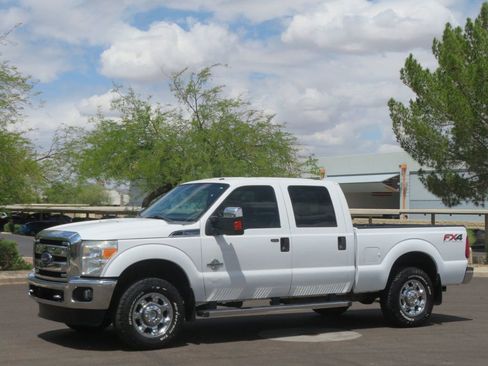 Used 2015 Ford F250 XLT w/ XLT Premium Package AWD/4WD image 1