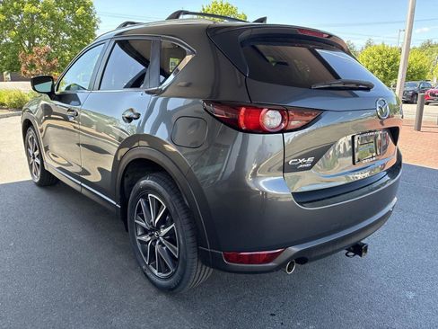 Used 2018 MAZDA CX-5 Touring w/ Preferred Equipment Package AWD/4WD image 5