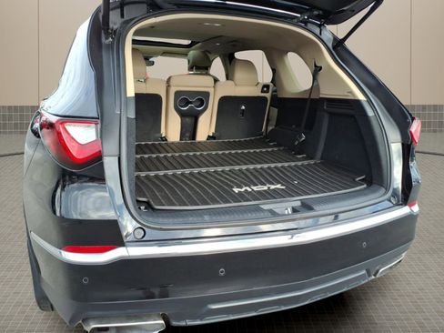 Used 2022 Acura MDX Technology image 9