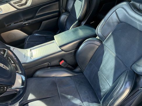 Used 2017 Lincoln Continental Black Label w/ Technology Package image 20