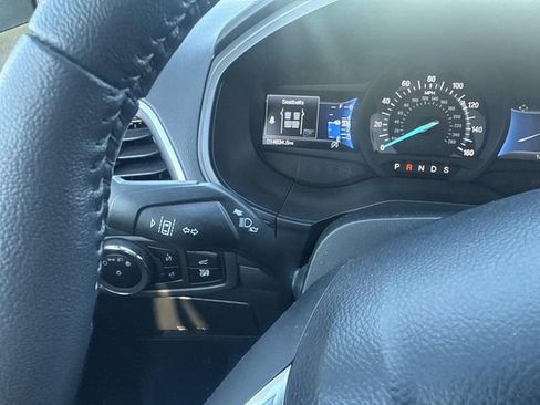 Certified 2024 Ford Edge Titanium w/ Titanium Elite Package image 39