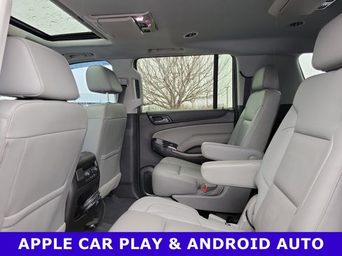 Used 2019 Chevrolet Suburban LT image 11
