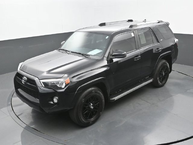 Used 2019 Toyota 4Runner SR5 RWD image 32
