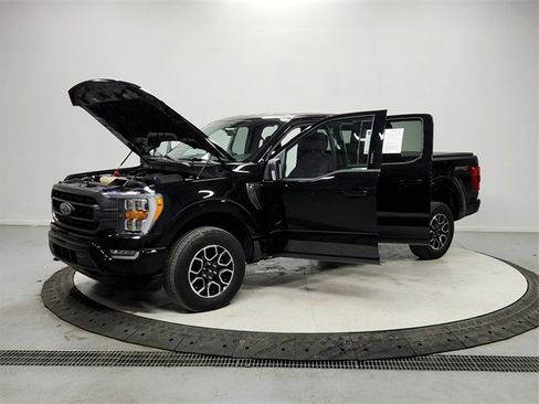 Used 2022 Ford F150 XLT w/ Equipment Group 302A High image 11