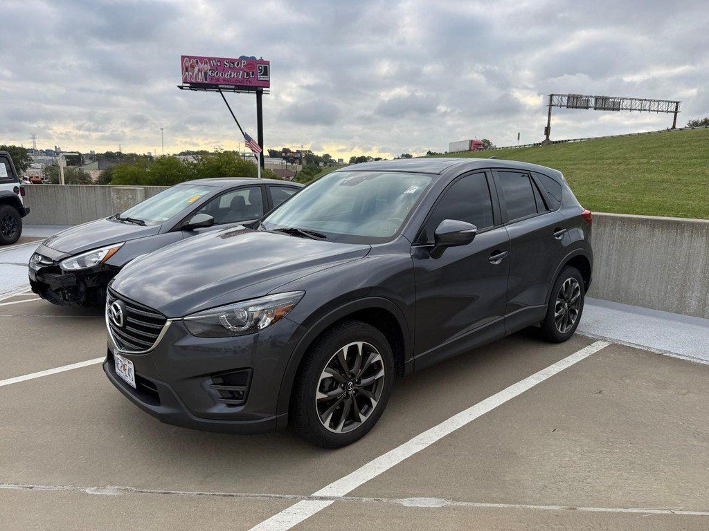 Used 2016 MAZDA CX-5 Grand Touring AWD/4WD image 2