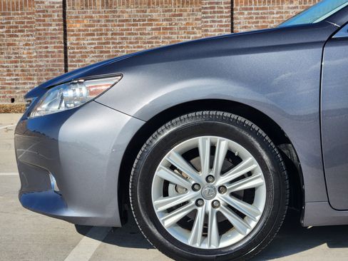 Used 2014 Lexus ES 350 image 10