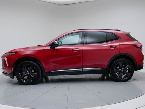 Used 2025 Buick Envision Sport Touring image 2