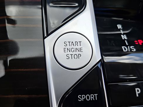 New 2026 BMW X5 sDrive40i w/ Premium Package image 36