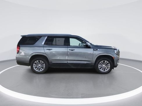 Used 2023 GMC Yukon SLT image 9