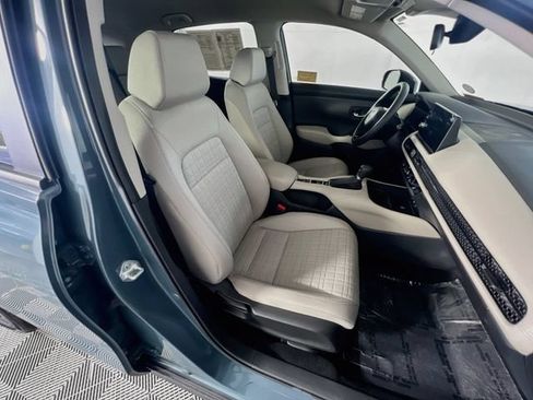Used 2027 Honda HR-V LX image 30