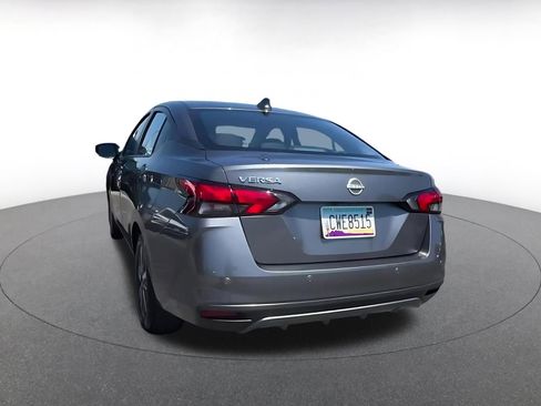 Used 2025 Nissan Versa SV FWD image 11