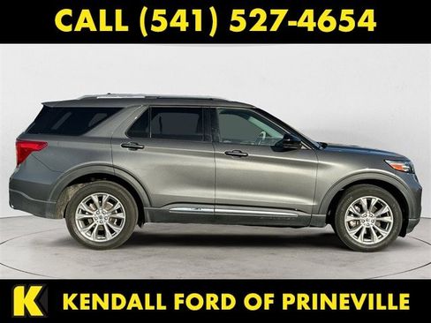 Certified 2023 Ford Explorer Limited image 6