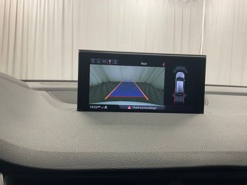 Used 2018 Audi Q7 3.0T Prestige image 9