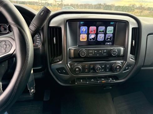 Used 2017 Chevrolet Silverado 1500 LT w/ Midnight Edition image 27