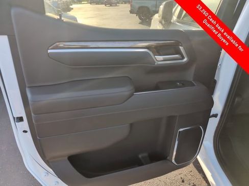 New 2026 GMC Sierra 1500 Elevation image 12