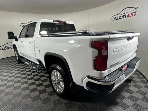 Used 2021 Chevrolet Silverado 3500 High Country w/ Z71 Off-Road Package AWD/4WD image 4
