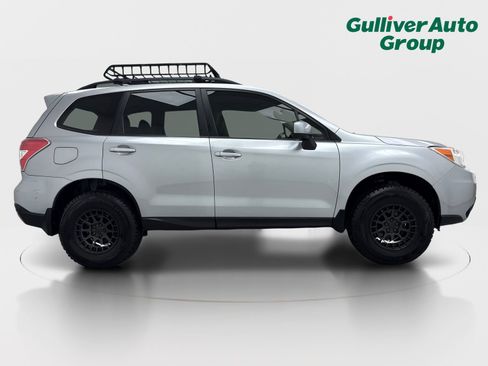 Used 2016 Subaru Forester 2.5i Limited image 10