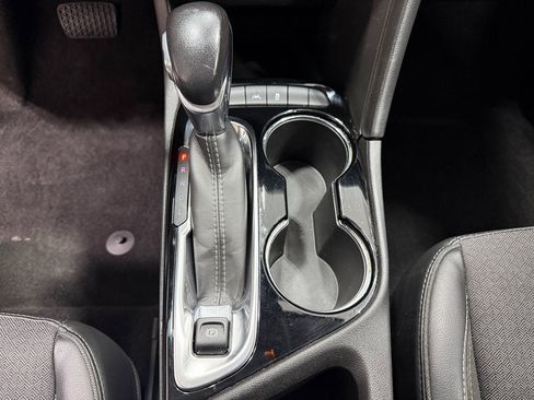 Used 2021 Buick Encore GX Select image 14