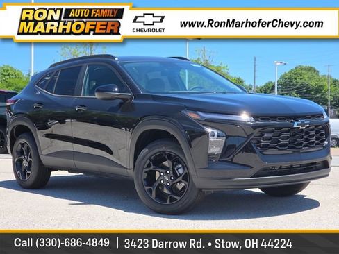 New 2026 Chevrolet Trax LT w/ Driver Confidence Package FWD image 1