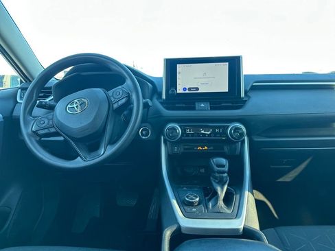 Used 2024 Toyota RAV4 XLE image 16