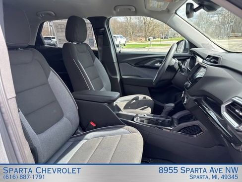 Used 2023 Chevrolet TrailBlazer LT w/ Convenience Package image 25