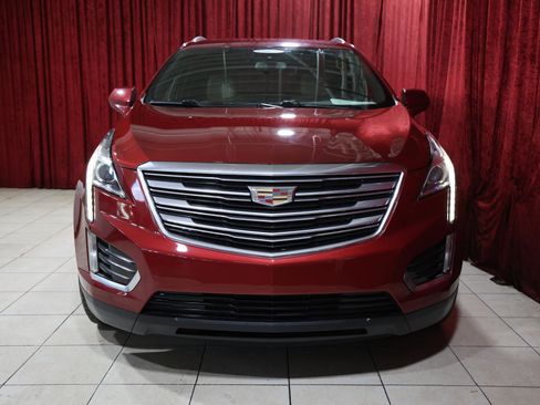 Used 2019 Cadillac XT5 FWD image 9
