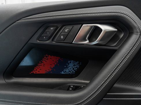 Used 2024 BMW M2 image 33