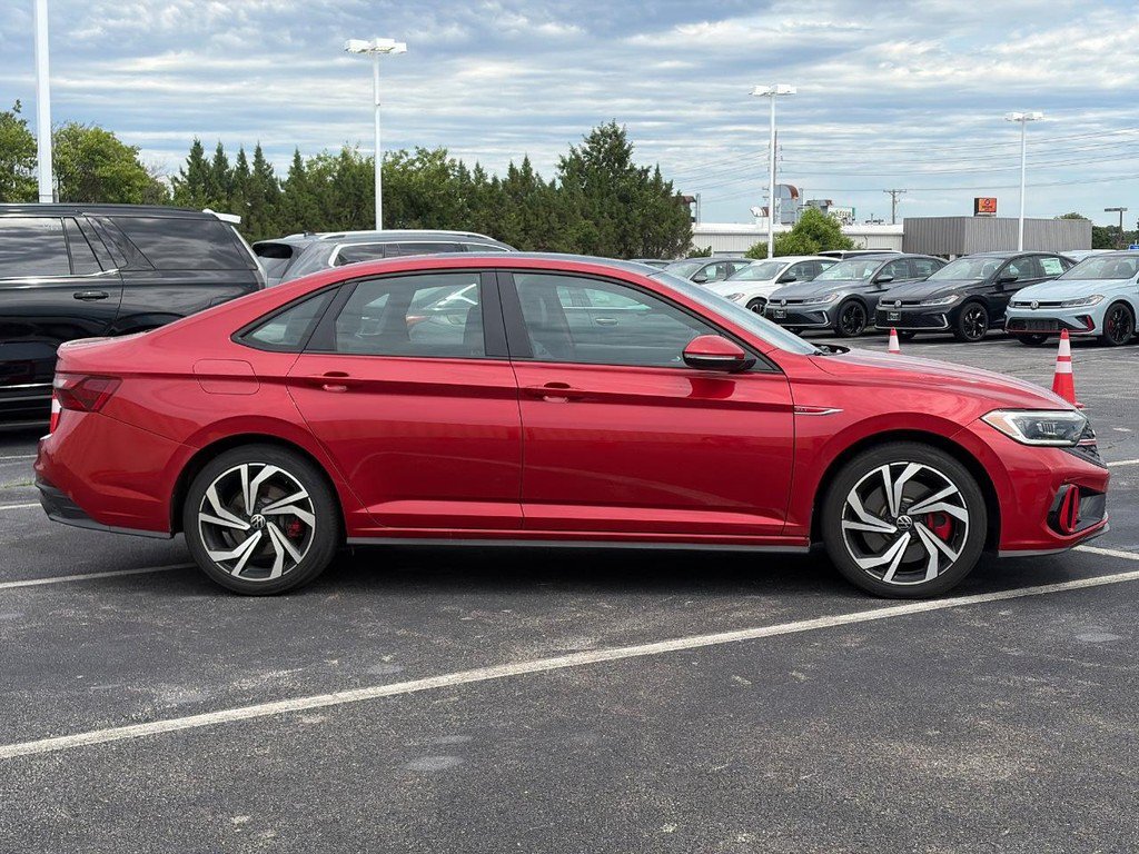 Used 2023 Volkswagen Jetta GLI Autobahn FWD image 4