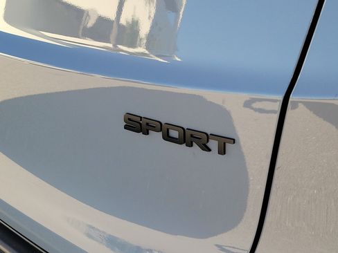 Used 2023 Honda CR-V Sport image 10