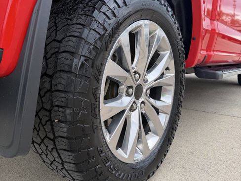 Used 2016 Ford F150 Lariat w/ Equipment Group 502A Luxury AWD/4WD image 7