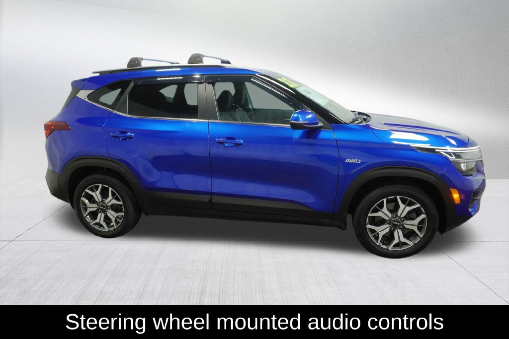 Used 2022 Kia Seltos EX AWD/4WD image 7