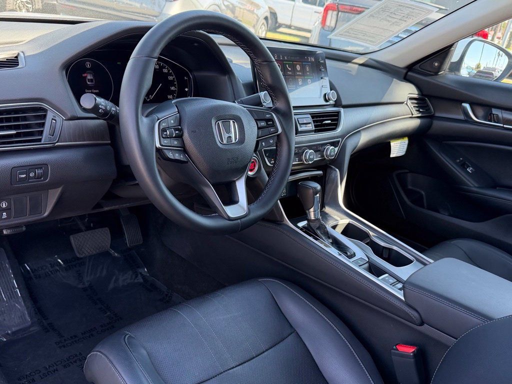 Used 2018 Honda Accord EX-L image 26
