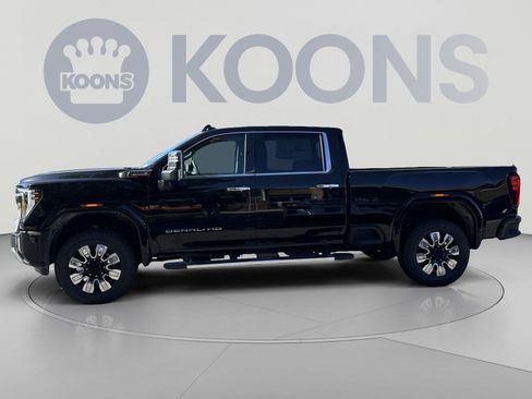 New 2026 GMC Sierra 2500 Denali w/ Denali Reserve Package AWD/4WD image 2