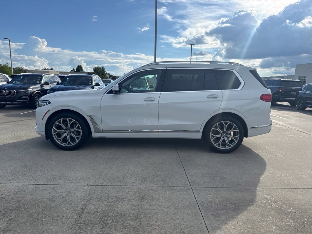 Used 2020 BMW X7 xDrive40i w/ Premium Package AWD/4WD image 2