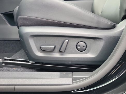 New 2026 Nissan Rogue SV w/ SV Premium Package image 17