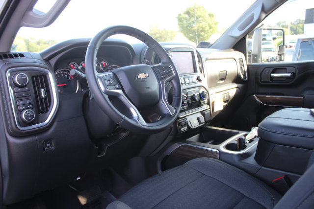 Used 2023 Chevrolet Silverado 3500 LT w/ All Star Edition AWD/4WD image 3