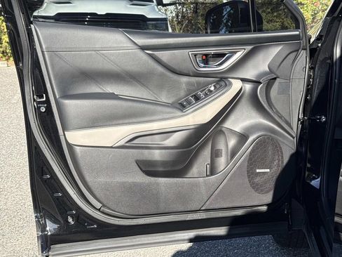 Used 2024 Subaru Forester Limited image 22