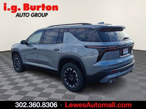 New 2026 Chevrolet Traverse Z71 w/ Enhanced Driving Package image 3