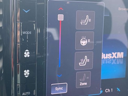 Used 2025 RAM 1500 Limited w/ Trailer Tow Group image 33