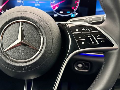 Certified 2025 Mercedes-Benz GLE 450 GLE 450 image 12