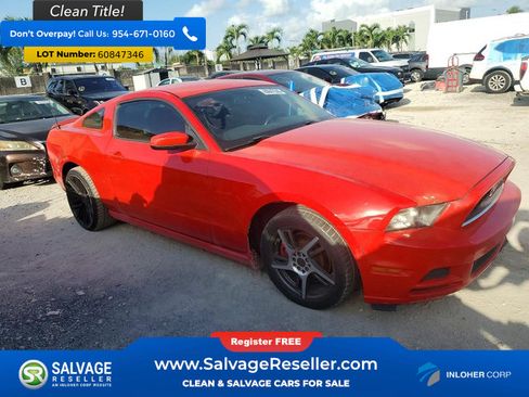 Used 2013 Ford Mustang Premium RWD image 5